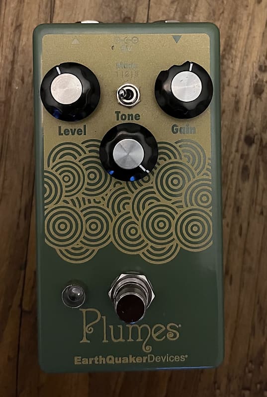 EarthQuaker Devices Plumes Small Signal Shredder Overdrive