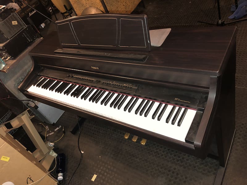 ROLAND HP-702 CH Piano Numérique 88 Touches