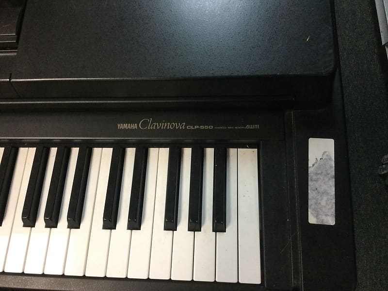 YAMAHAクラビノーバ　CLP-550 Yamaha Clavinova CLP-550 Black and White | Reverb