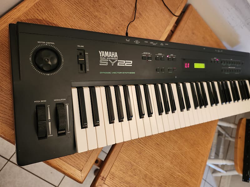 Yamaha SY22 Dynamic Vector Synthesizer | Reverb