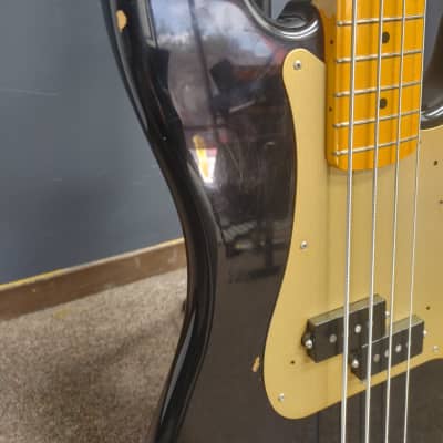 Fender Classic Series '50s Precision Bass Lacquer image 5