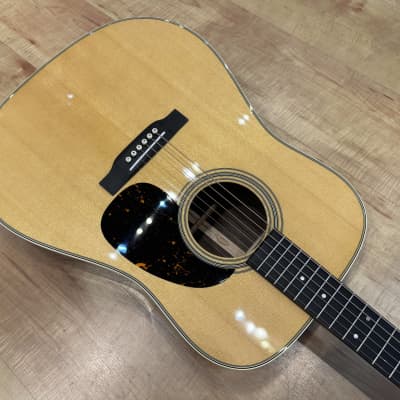 Martin Standard Series D-28 Acoustic Guitar Natural Gloss SN# 2829594 image 4