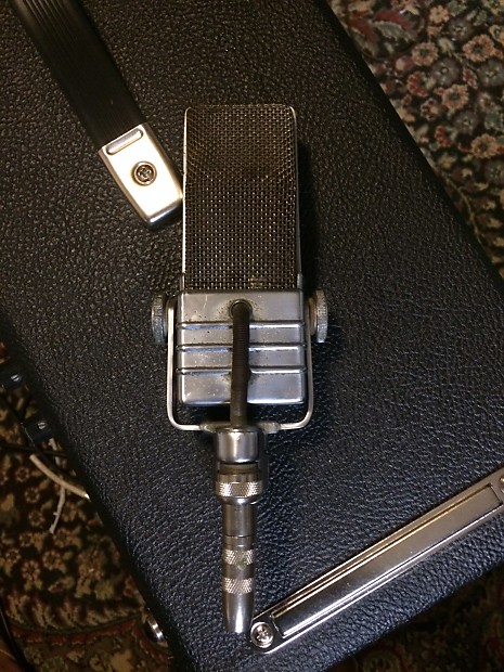 Electro-Voice V-1A Ribbon Velocity Microphone image 1