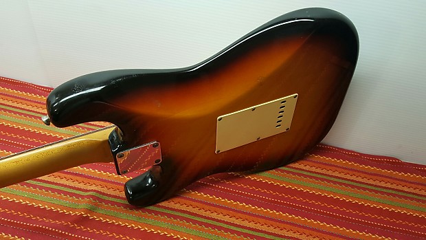 Fender Stratocaster 1986 E Serial Number MIJ Made in Japan