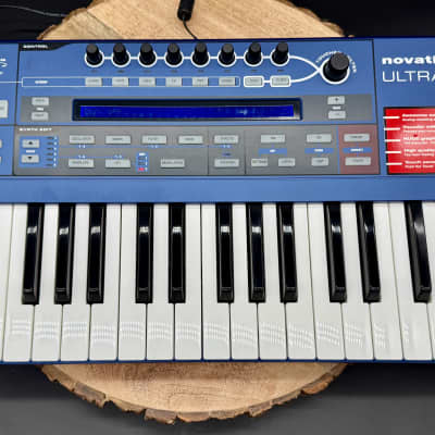 Novation UltraNova シンセサイザー 37鍵 Novation UltraNova 37-Key 20-Voice Synthesizer | Reverb