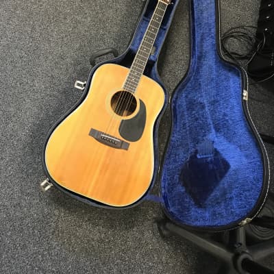 Yamaki F135 acoustic guitar vintage copy Martin D35 made in Japan 1970s in excellent condition with hard case. for sale