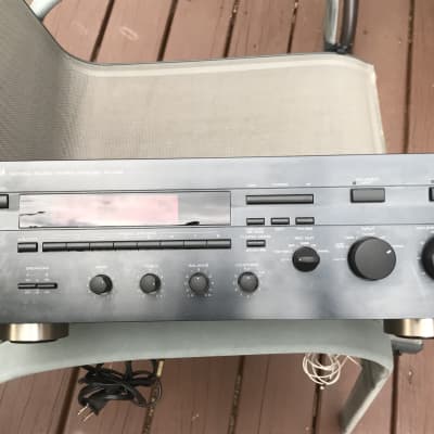 Yamaha RX 596 Stereo AM FM Receiver- Phono Ready -  80 W image 1