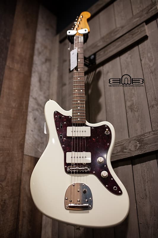 Squier Classic Vibe '60s Jazzmaster, Laurel Fingerboard, Reverb