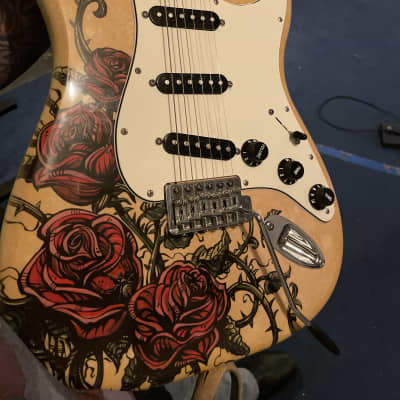 Fender Special Edition David Lozeau Art Stratocaster 2016 - Rose Tattoo for sale