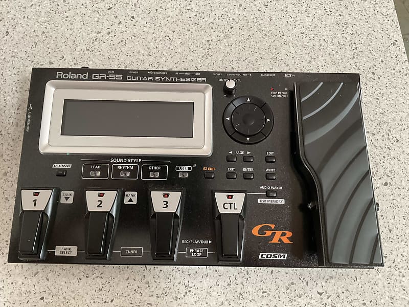 Roland GR55