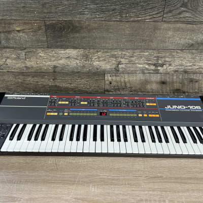 Roland Juno-106 61-Key Programmable Polyphonic Synthesizer 1984-1985 #1444