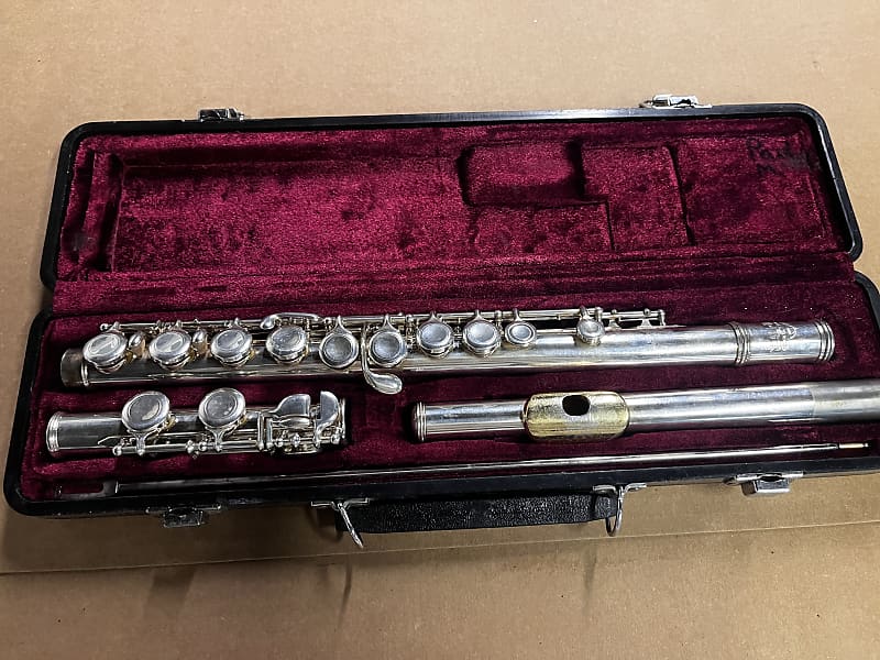 Jupiter CEF510 Capital Edition Flute w Case Reverb Canada