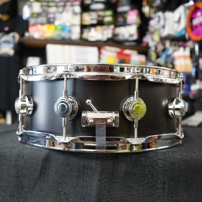 DW USA Collectors Series 5x14" Maple Snare Drum - Ebony Satin Oil Finish (2025) image 2