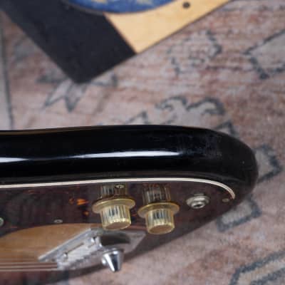 Supro Lexington 1960s - Sunburst image 19