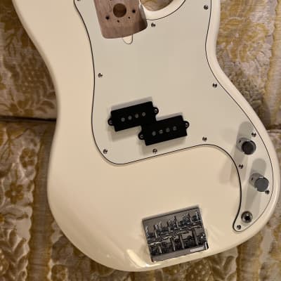 Loaded Fender Precision Bass Body Standard Series 2000s Arctic White Aged White image 1