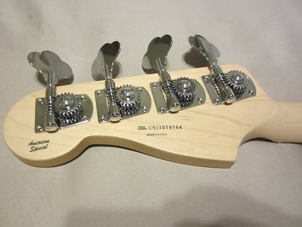 Fender Deluxe Active Precision Special PF Electric Bass