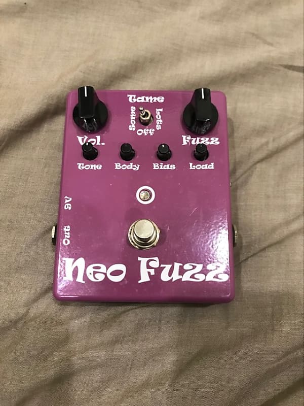 ランキング上位のプレゼント MI MI AUDIO NEO FUZZ Guitar ギター