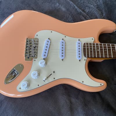 2023 Del Mar Lutherie Surfcaster Strat Coral Pink - Made in USA image 2