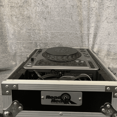 Pioneer CDJ-800 DJ Controller & Road Case (Cincinnati,OH) image 2