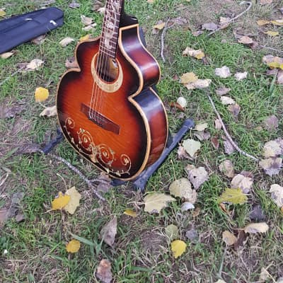 Iwaneko Guitars Model No.32 