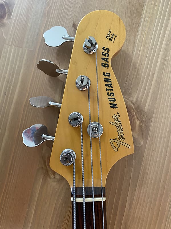 Fender MB-98 / MB-SD Mustang Bass Reissue MIJ | Reverb Canada