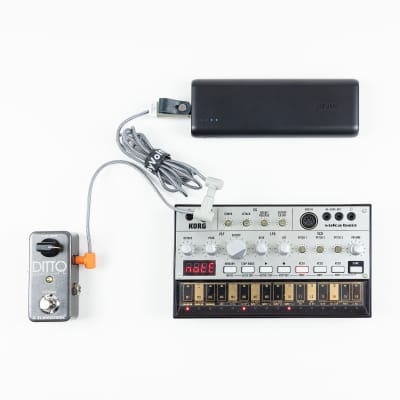 Ripcord USB to 9V Native Instruments Traktor Audio 2 MK2 DJ audio interface-compatible power cable by myVolts Bild 11