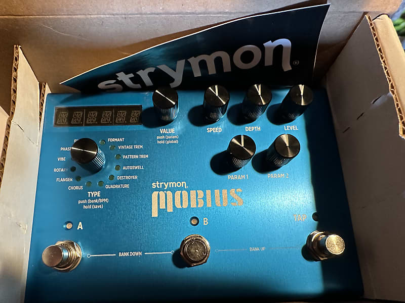 Strymon Mobius