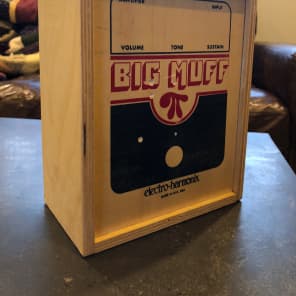 エフェクターelectro-harmonix BIG MUFF 木箱モデル Yahoo!オークション - BIG MUFF ELECTRO HARMONIX WOODEN BOX ビッグマ