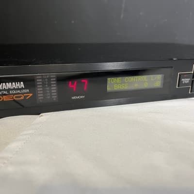 Used Yamaha DEQ7 1987 Digital Equalizer from live sound system image 1
