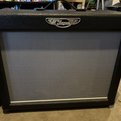 Traynor DG30D2 DynaGain 30-Watt 1x12" Solid State Guitar Combo with DSP Effects 2010s - Black image 1