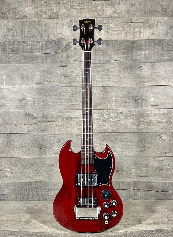 Gibson EB-3 1973or75モデル 【VINTAGE】 The Gibson EB-3 | Vintage Guitar® magazine