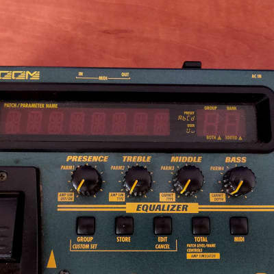 Zoom GFX-8 Guitar Effects Processor / Amp Modeller with VAMS modelling system image 3