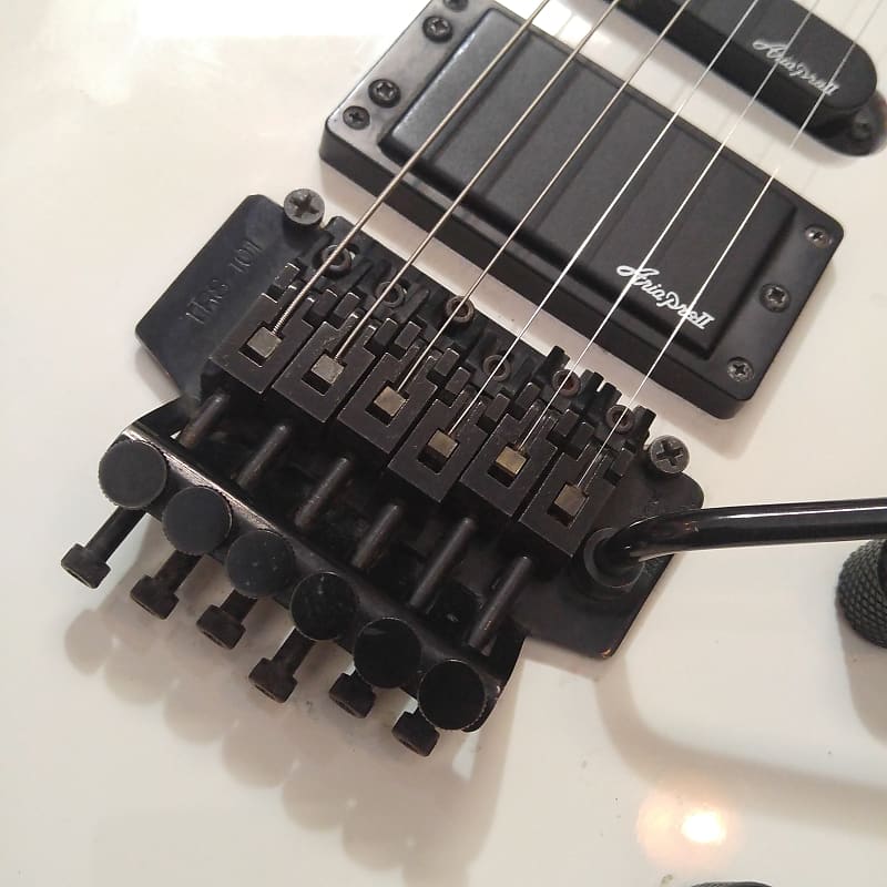 Aria Pro II XR Series XR-DX-3K Made in Korea White Late