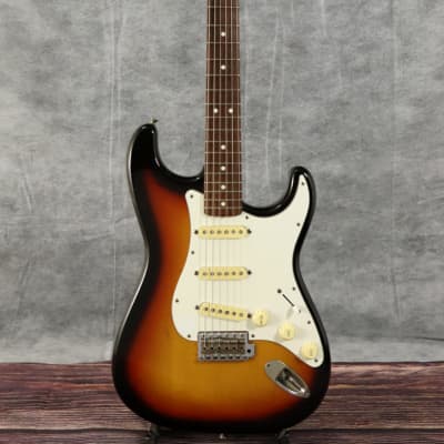 Fender Stratocaster Mod 3-Tone Sunburst 06/21 | Reverb Cyprus