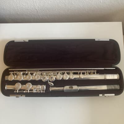 Yamaha YFL-211 Student Flute | Reverb Canada