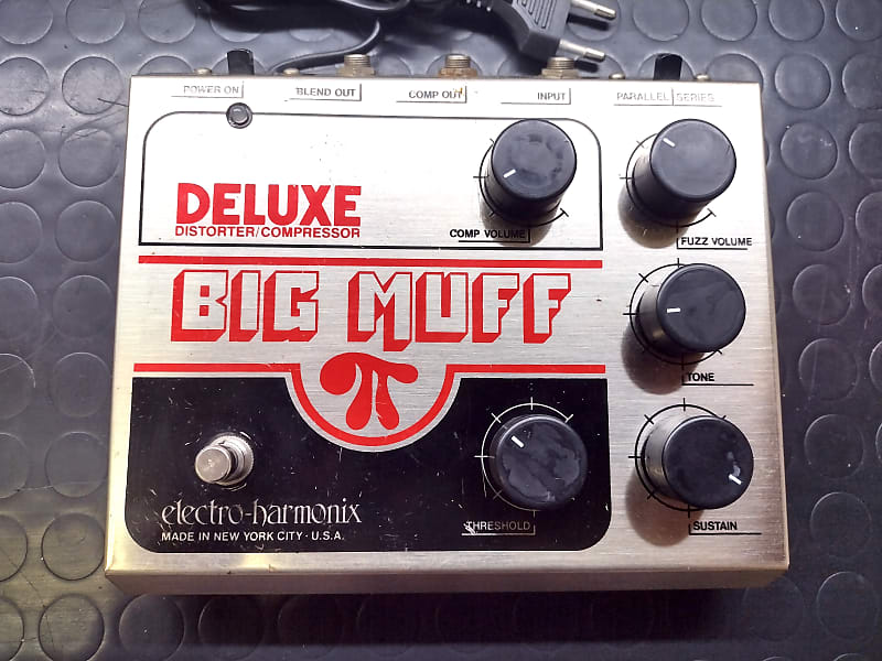Electro-Harmonix Deluxe Big Muff Pi