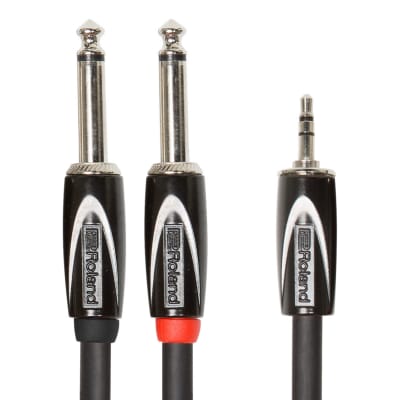 Roland Black Series Insert/splitter cable—1/8-inch TRS to two 1/4-inch - 15FT / RCC-15-3528