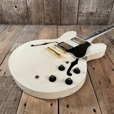 Gibson ES-335 1968 - Factory Alpine White with Gold Hardware One of a Kind image 10