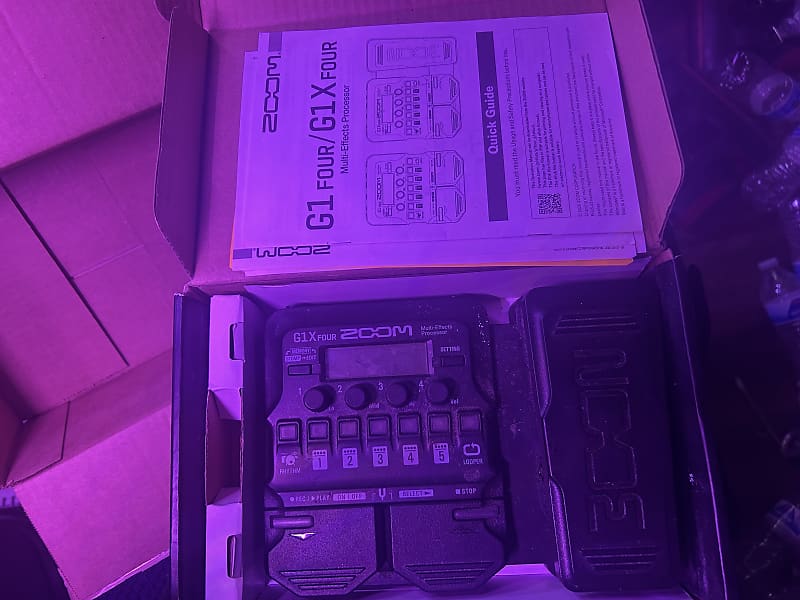 Zoom G1X Four