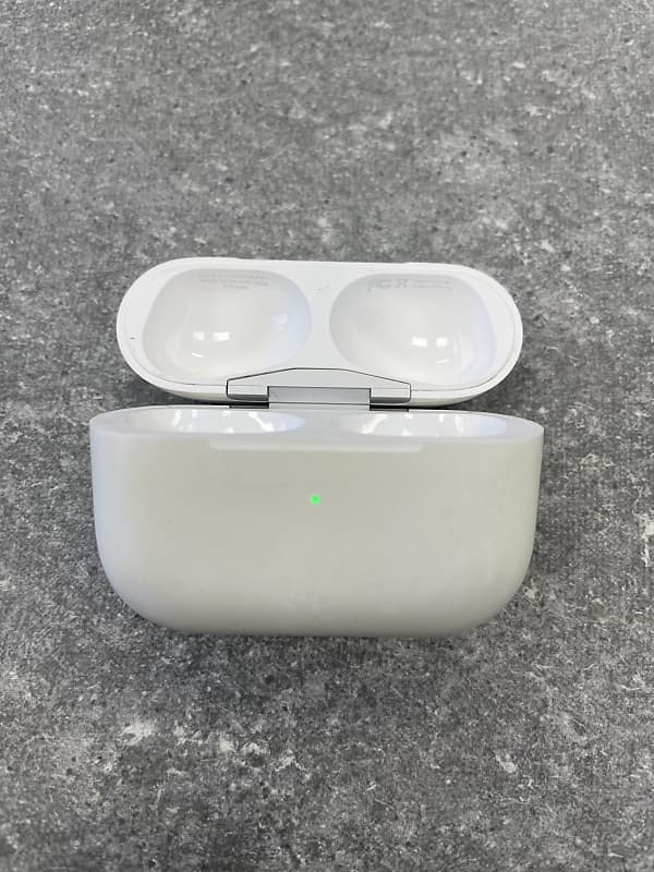 magsafe case airpods pro 3