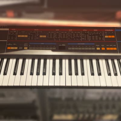 Roland Juno-106 Keyboard