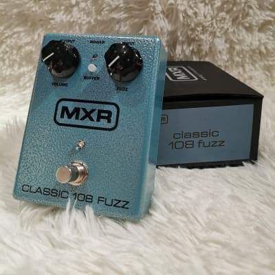 MXR Classic Fuzz M173 Guitar Effect Pedal for sale