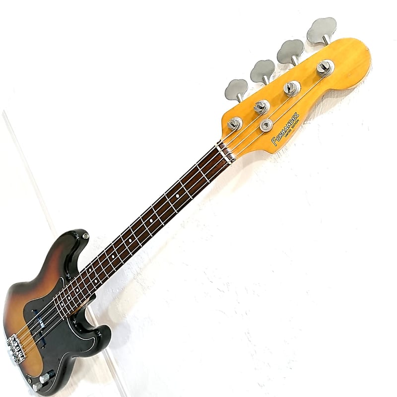 Fernandes THE Revival ESP系ボディ？PPJ Fernandes THE Revival ESP系ボディ？PPJ - ギター