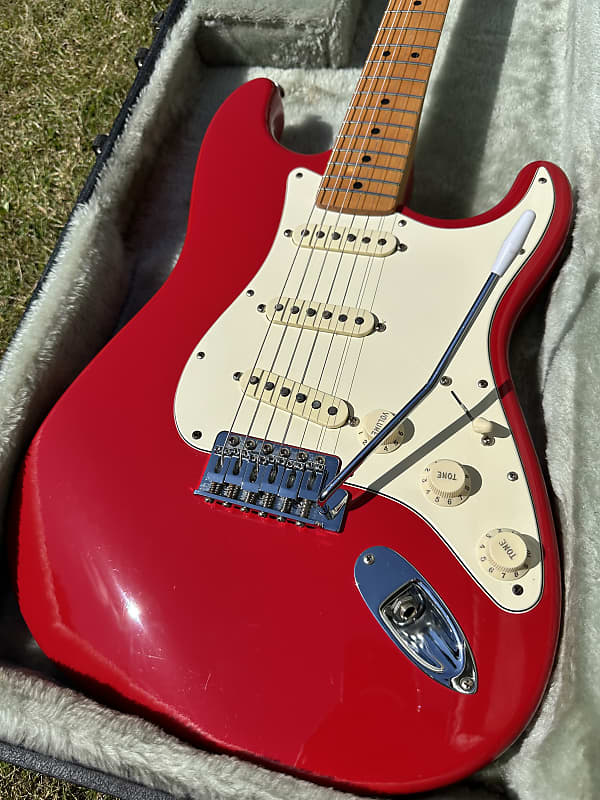 ギター Fender Mexico Standard Stratocaster 50th 1996 Fender Mexico Standard Modified Strat 50th Anniv