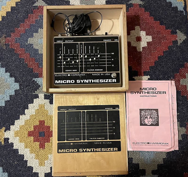 Electro-Harmonix Micro Synthesizer