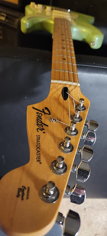 Fender Stratocaster 2018 - Seafoam Pearl image 1