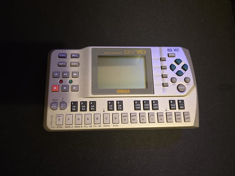 Yamaha QY70 Sequencer | Reverb