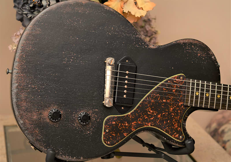 Gibson USA Les Paul junior　relic Gibson Original Les Paul Junior Ebony – Chicago Music Exchange