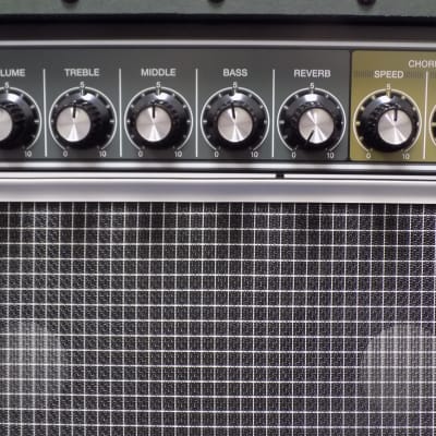 Roland JC-22 Jazz Chorus 30-watt 2x6.5" Stereo Combo Guitar Amplifier image 2
