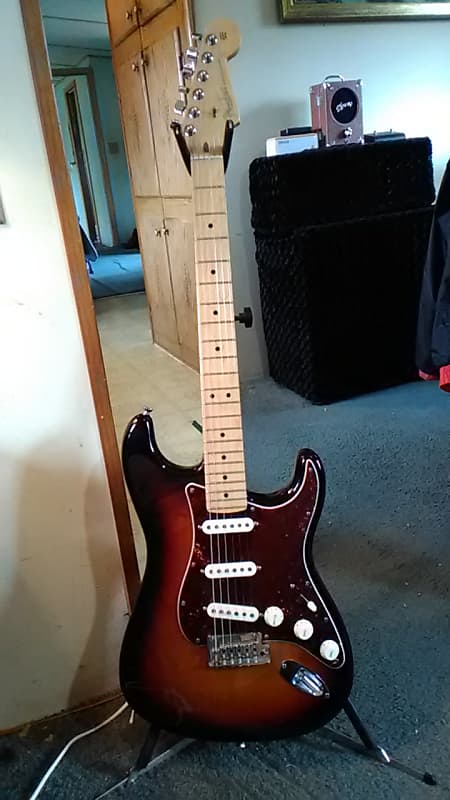 2011 Fender American Standard Stratocaster image 1